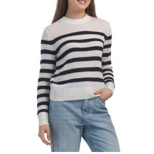 Joie 💯 2-ply Baby Soft cashmere Womens sweater.$380.High quality and recommend